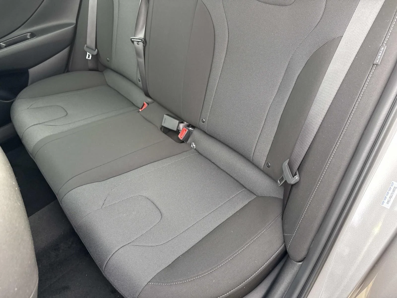 Used 2026 Fluid Metal Hyundai SE image 17