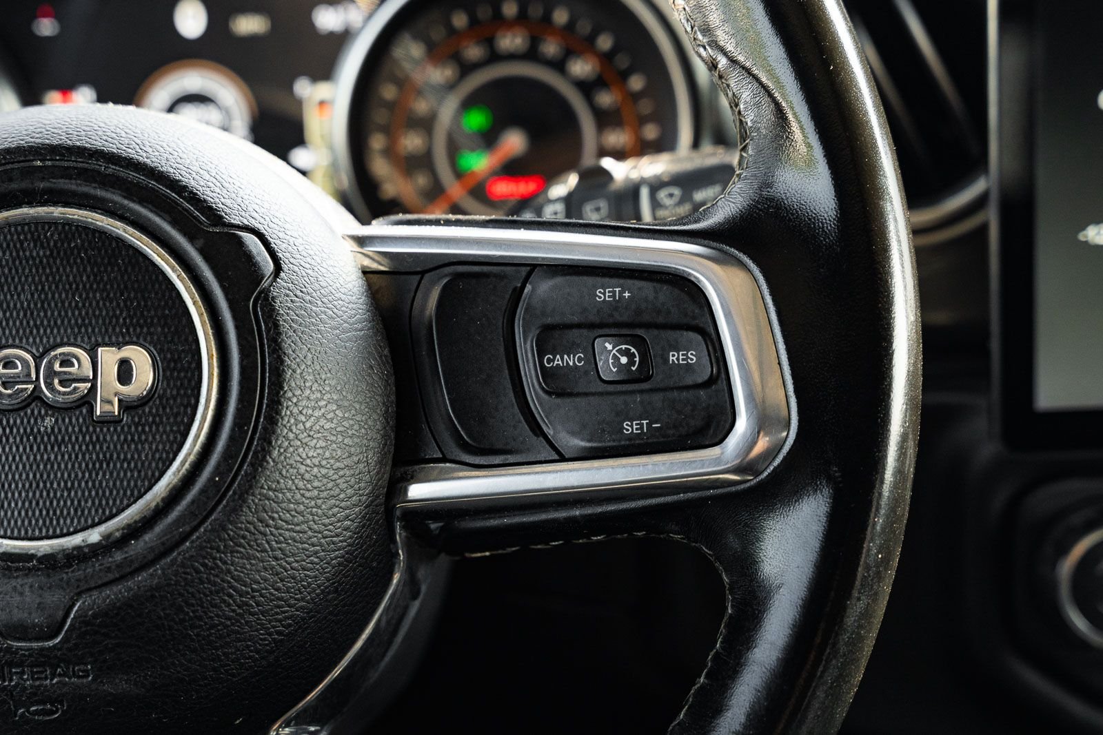 Certified Used 2021 Black Jeep Unlimited Sahara image 27