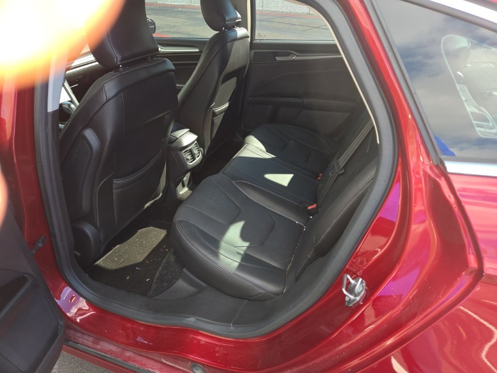 Used 2015 Red Ford Titanium image 8