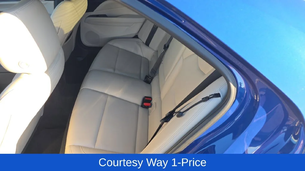 Used 2020 Blue Cadillac Luxury image 13