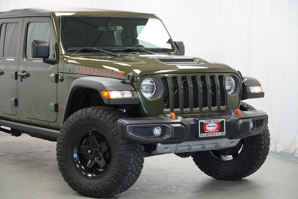 Used 2022 Green Jeep Mojave image 6