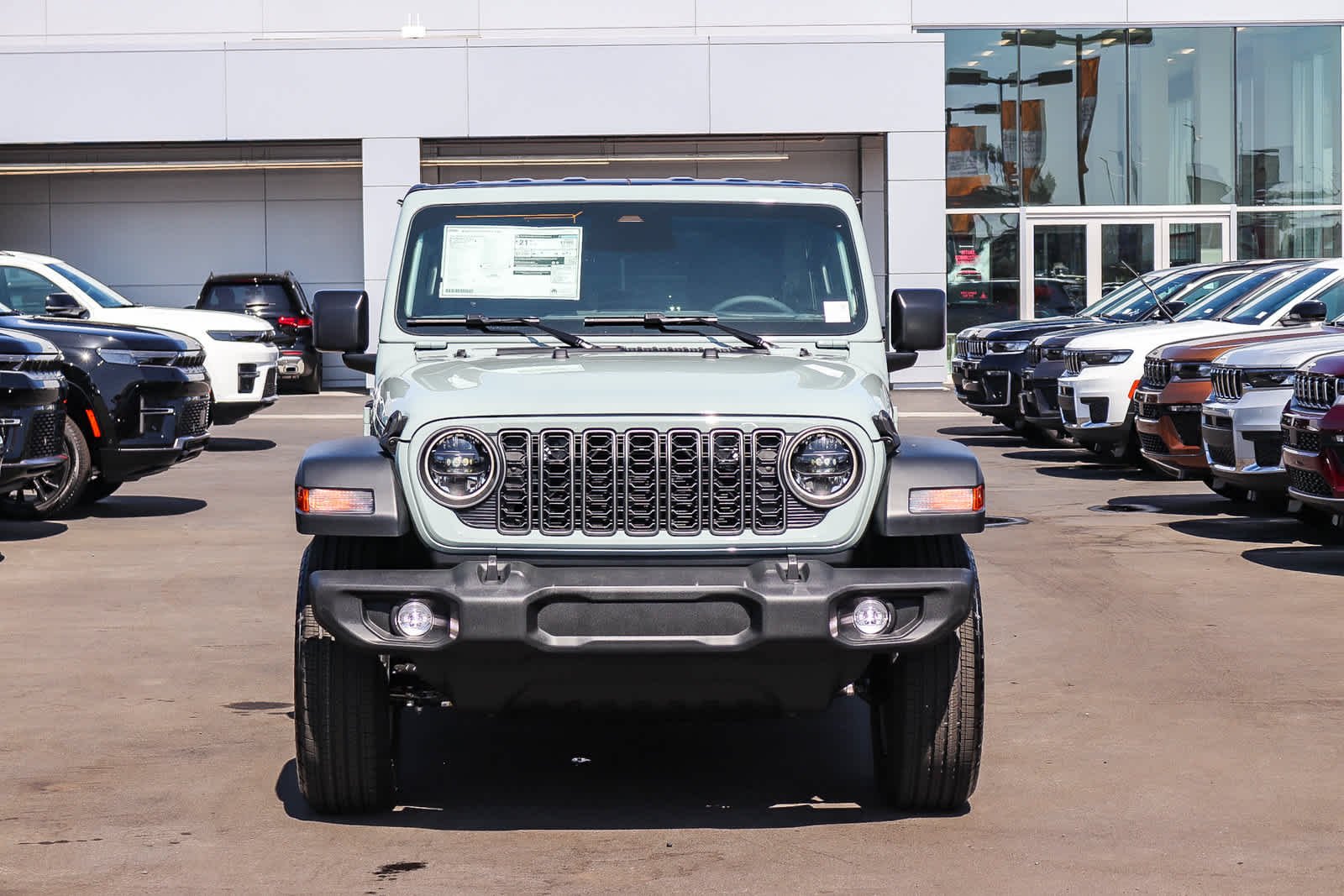 New 2027 Earl Clear-Coat Paint Jeep Sport S image 2