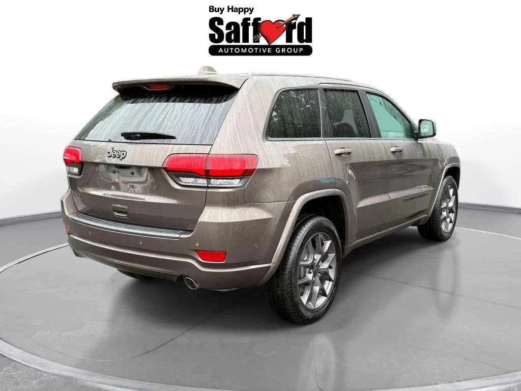 Used 2021 Brown Jeep Limited image 9