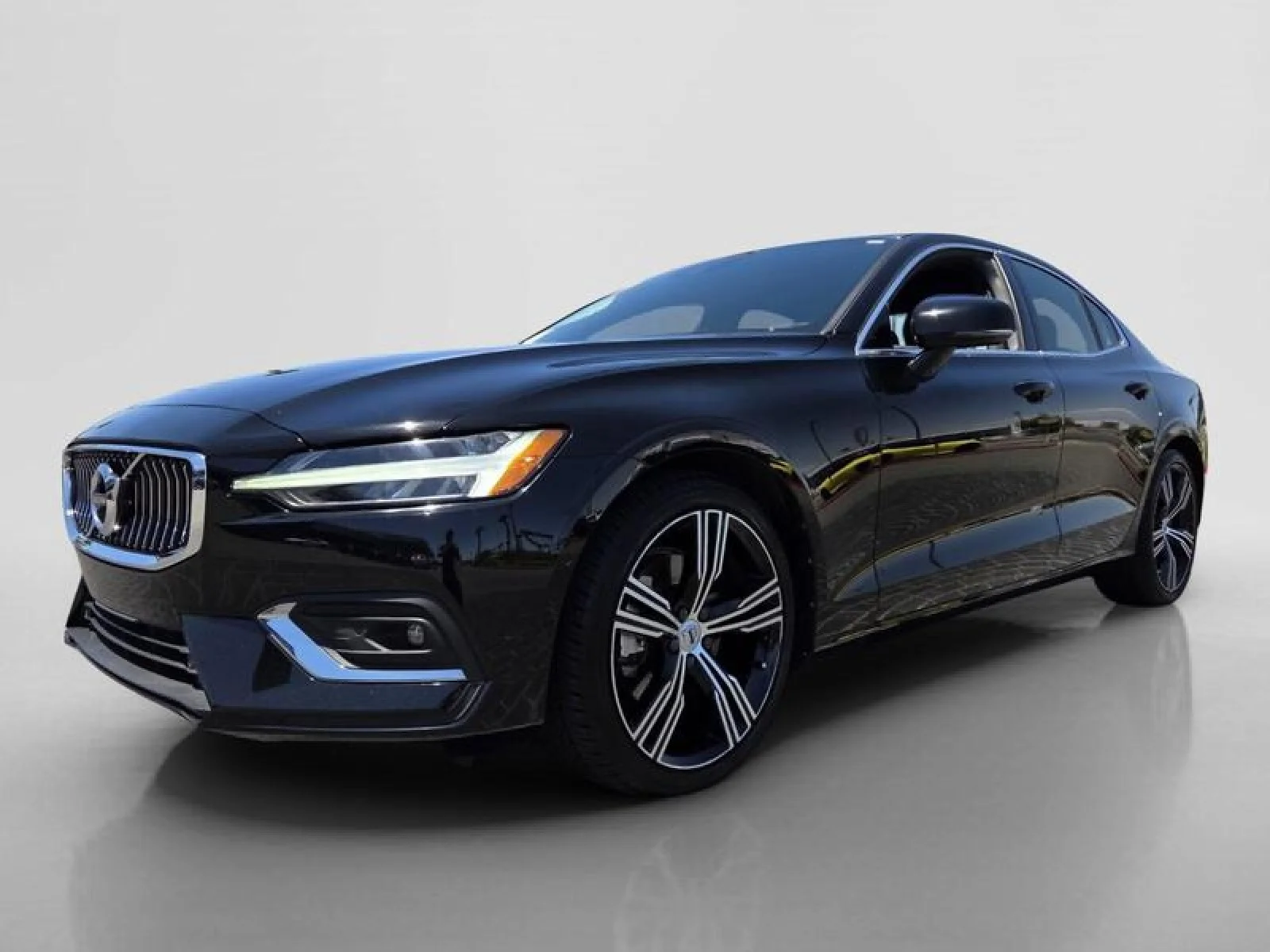 Used 2021 BLACK Volvo Inscription image 8