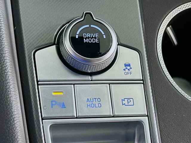 New 2025 Genesis G70 2.5T