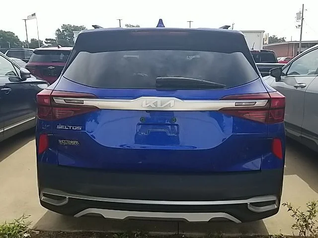 Used 2022 Blue Kia S image 18