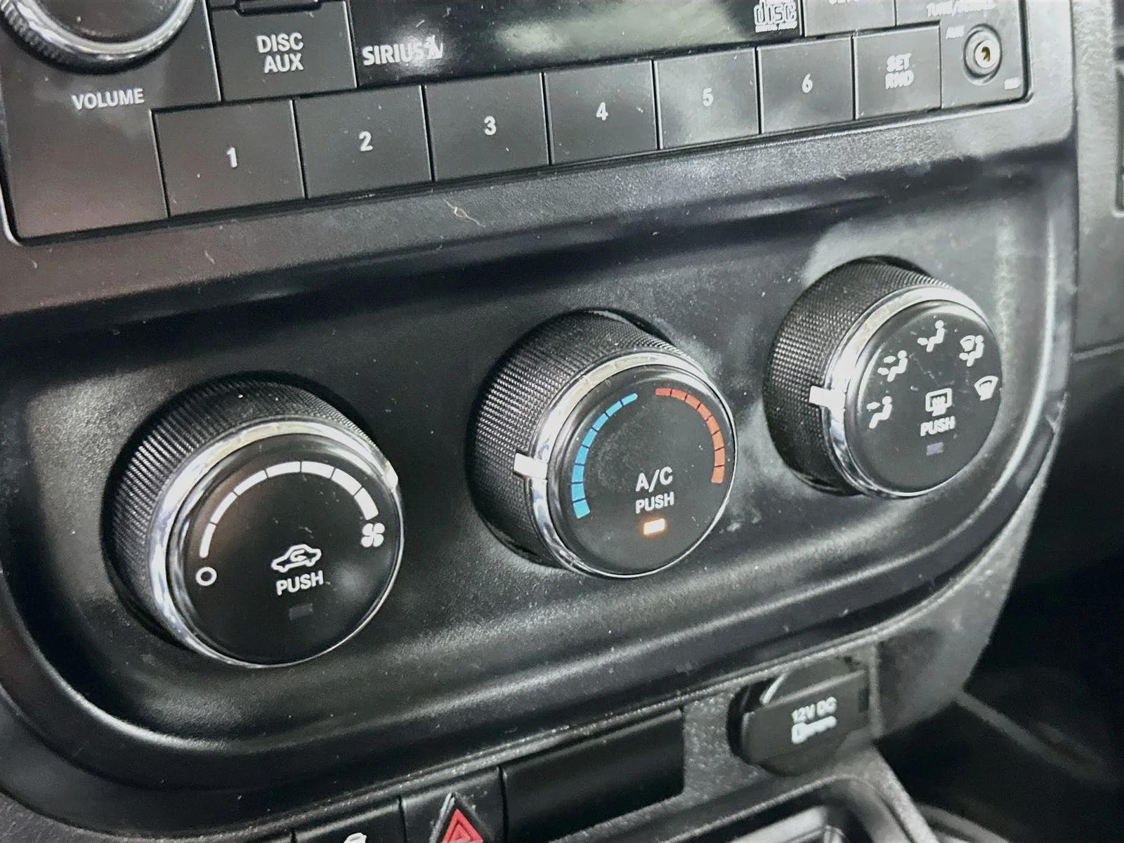 Used 2017 Blue Jeep Sport image 13
