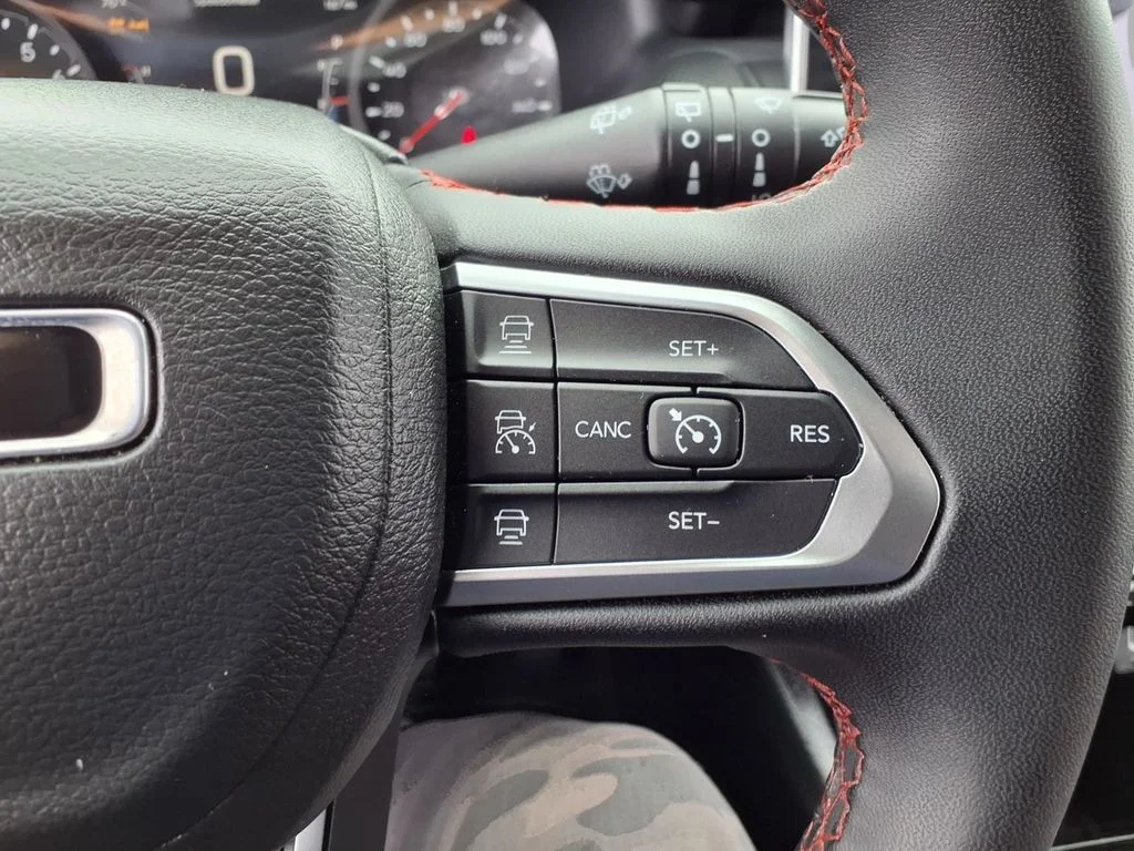 2025 Jeep Compass Trailhawk - Photo 14