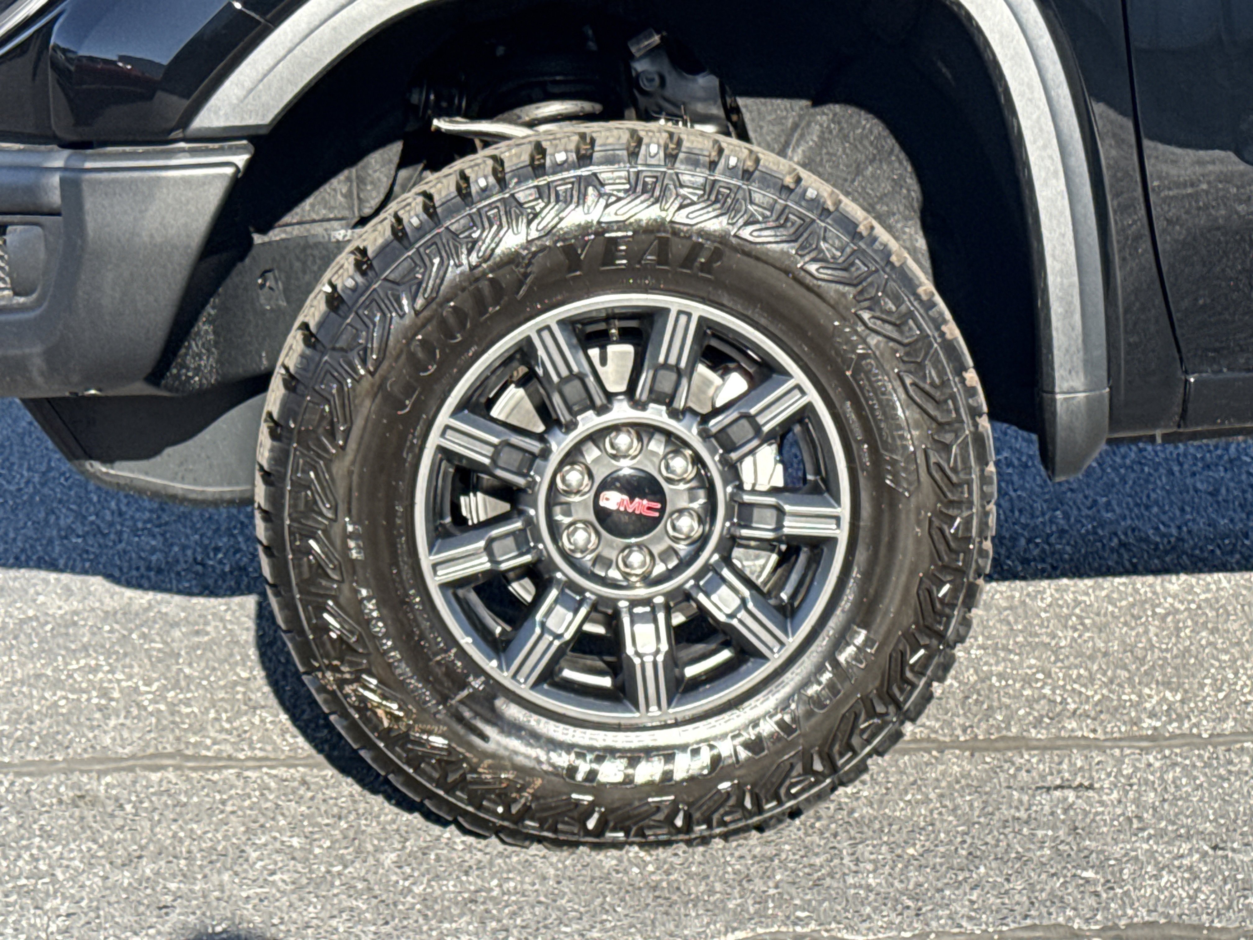 New 2026 Onyx Black GMC AT4X image 18