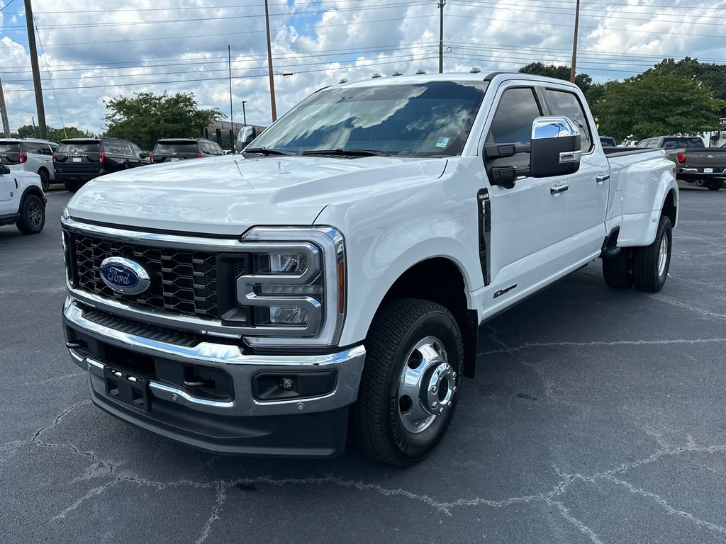 New 2026 Star White Metallic Tri-Coat Ford F-350® King Ranch® image 3