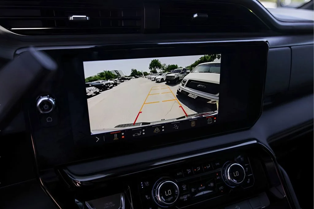 Used 2024 Sterling Metallic GMC AT4 image 20