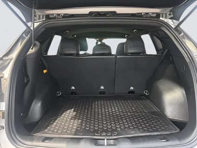 Used 2023 Silver Jeep Trailhawk image 17