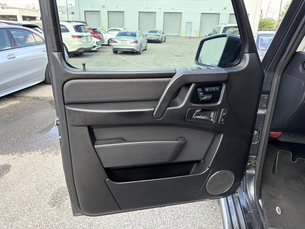 Used 2017 Gray Mercedes-Benz G 550 image 19
