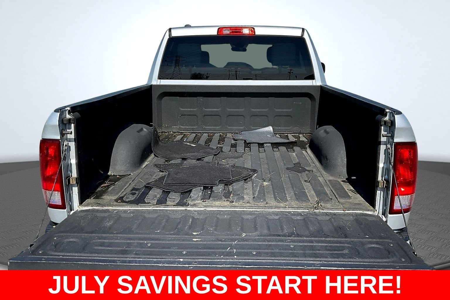 Used 2017 Silver Ram Express image 10