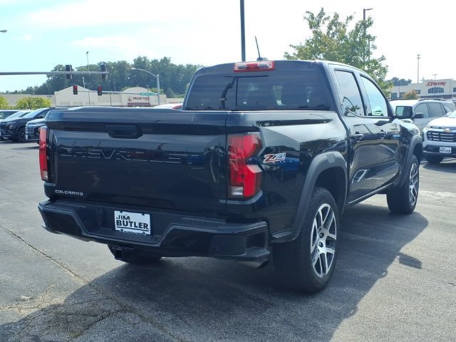 Used 2024 Black Chevrolet Z71 image 22