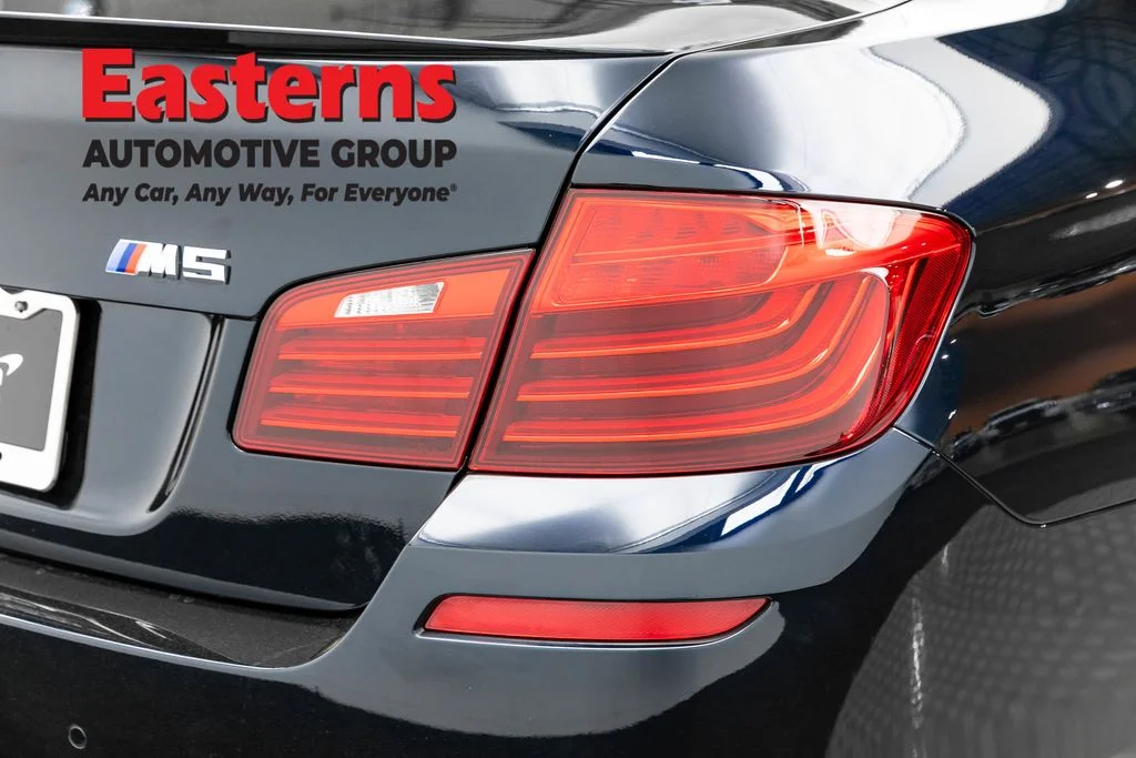 Used 2015 Black BMW Base image 58