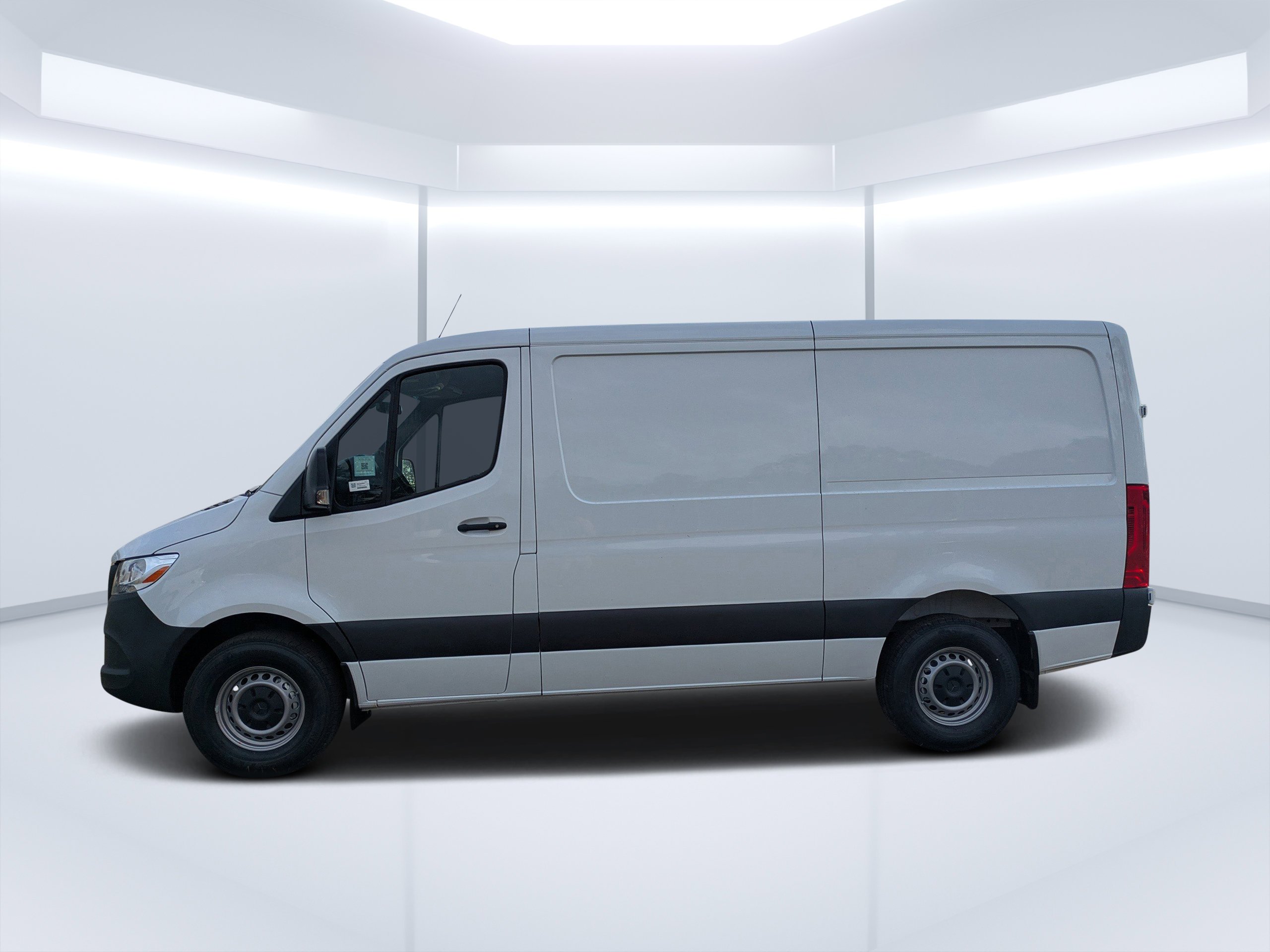 2026 Mercedes-Benz Sprinter Cargo Van Base - Photo 35