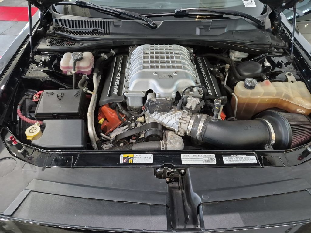 Used 2015 Black Dodge SRT Hellcat image 31