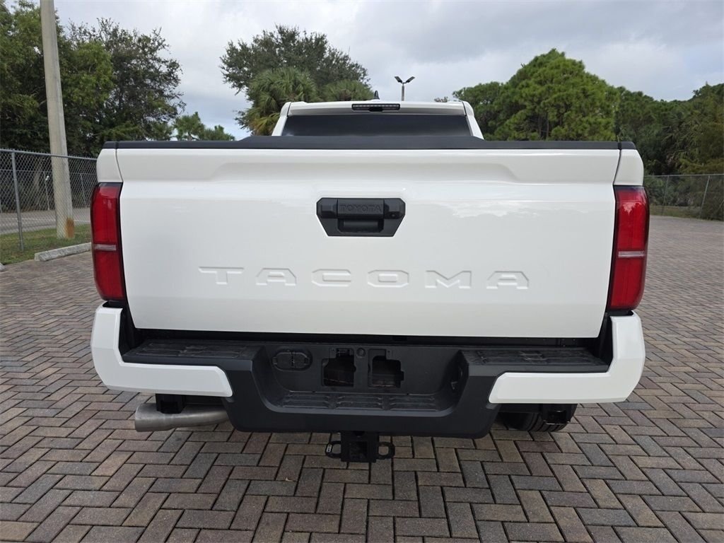2025 Toyota Tacoma TRD Sport - Photo 32