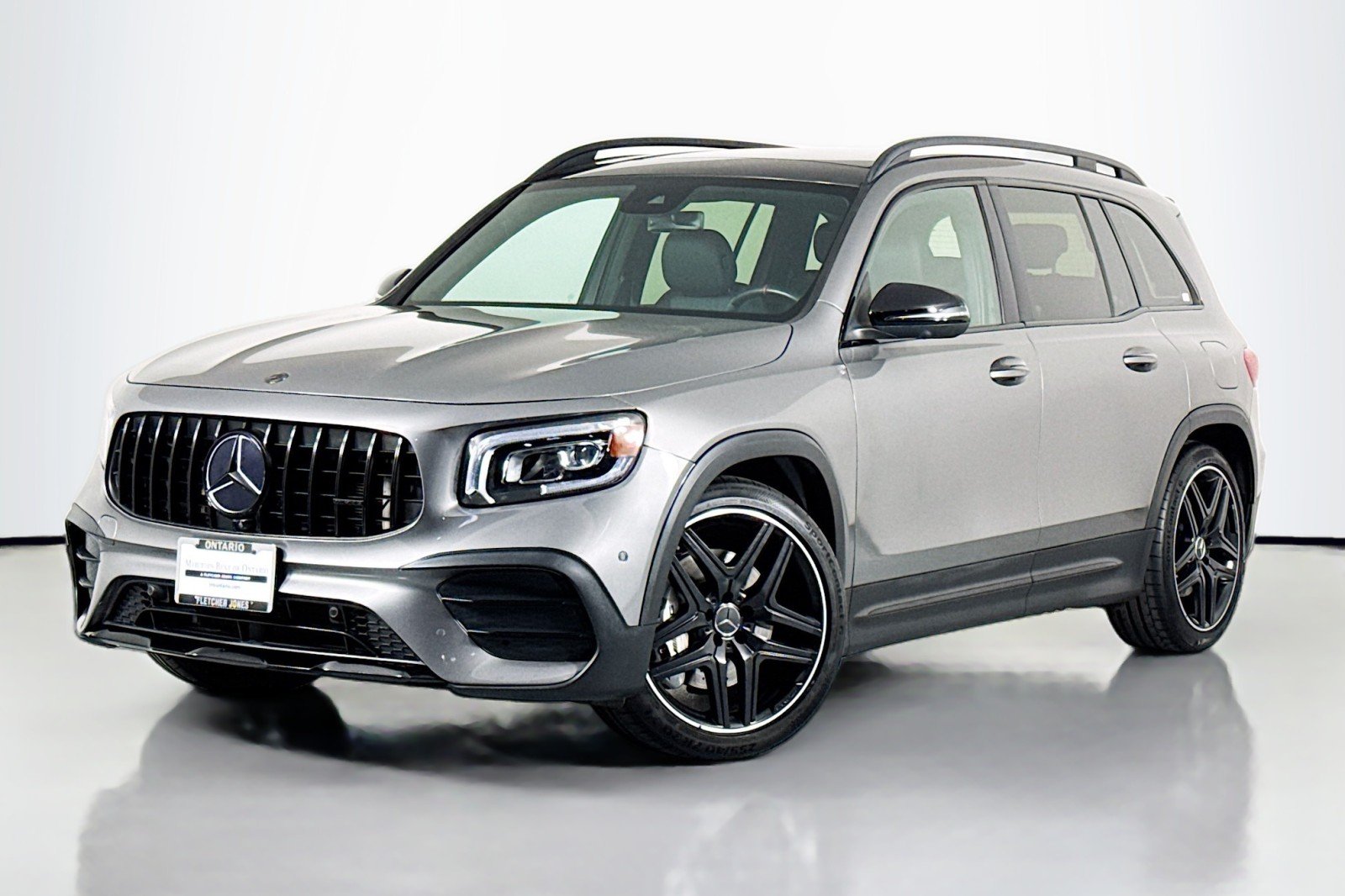 2022 Mercedes-Benz GLB GLB 35 AMG 4MATIC's photo