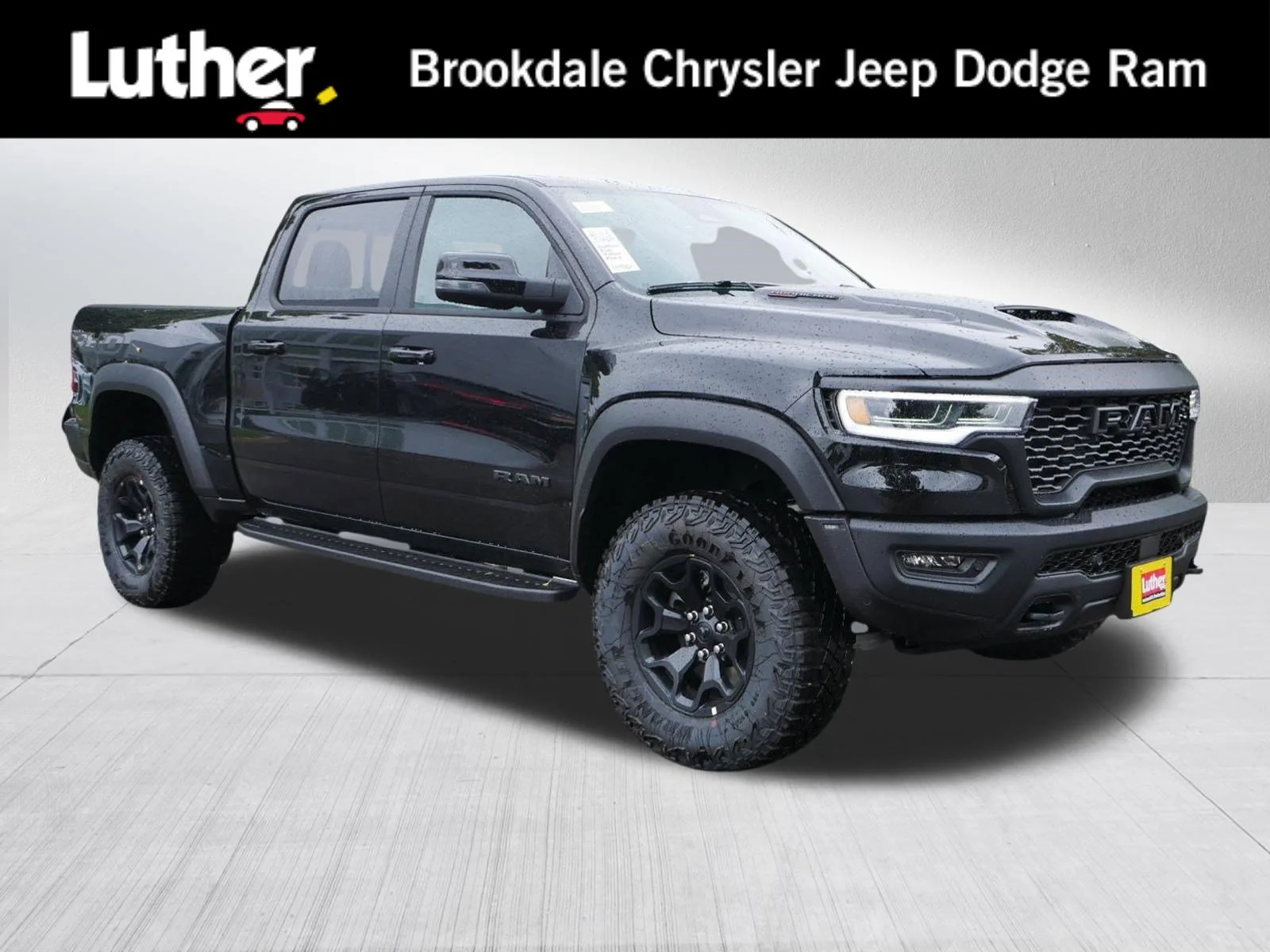 New 2026 Diamond Black Crystal Pearl-Coat Exterior Paint RAM RHO image 1