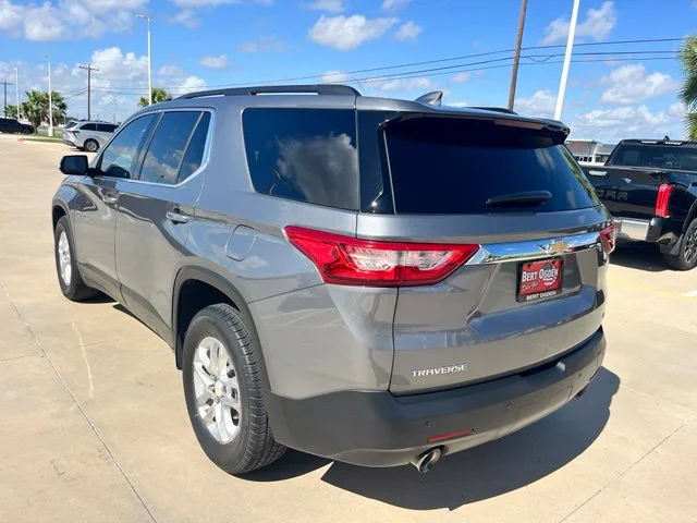 Used 2019 Gray Chevrolet LT image 4