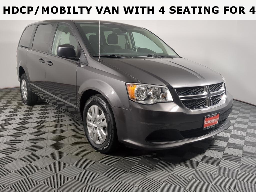 2020 Dodge Grand Caravan SE's photo
