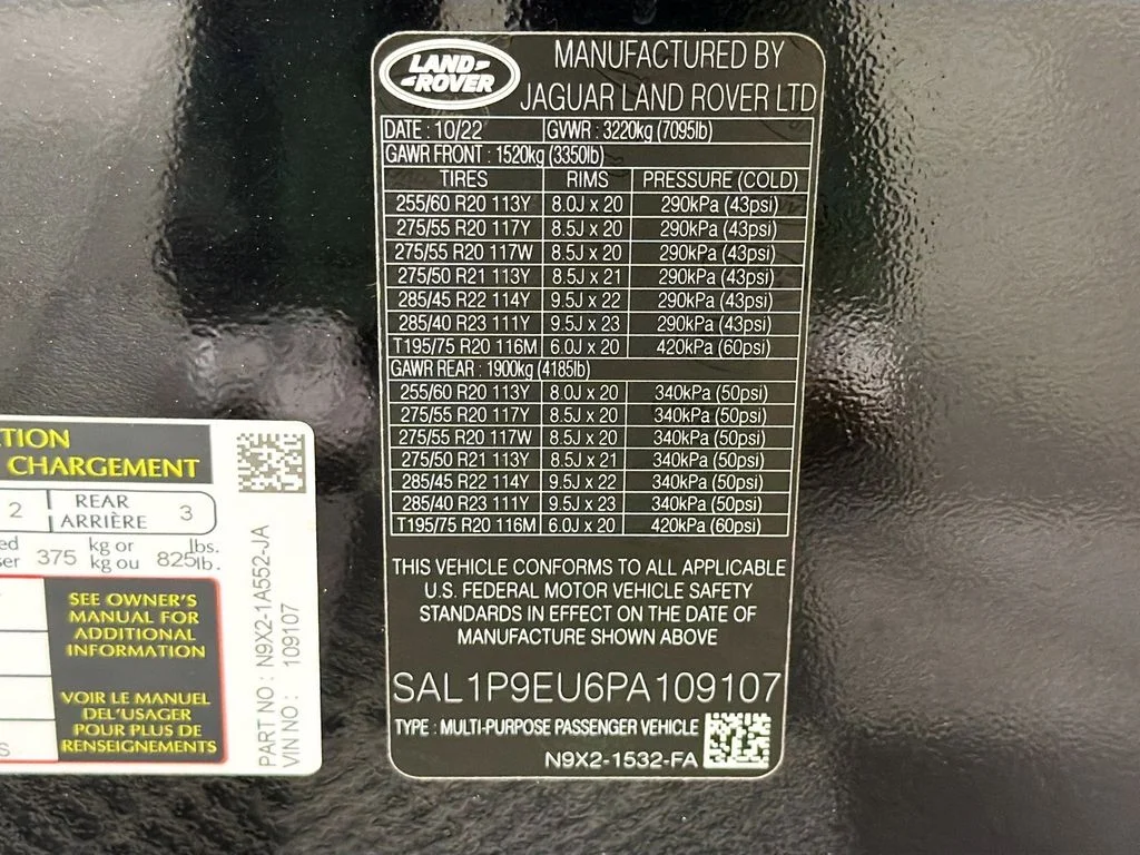 Used 2023 Black Land Rover SE image 34