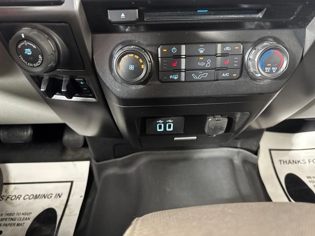 Used 2017 White Ford XLT image 15