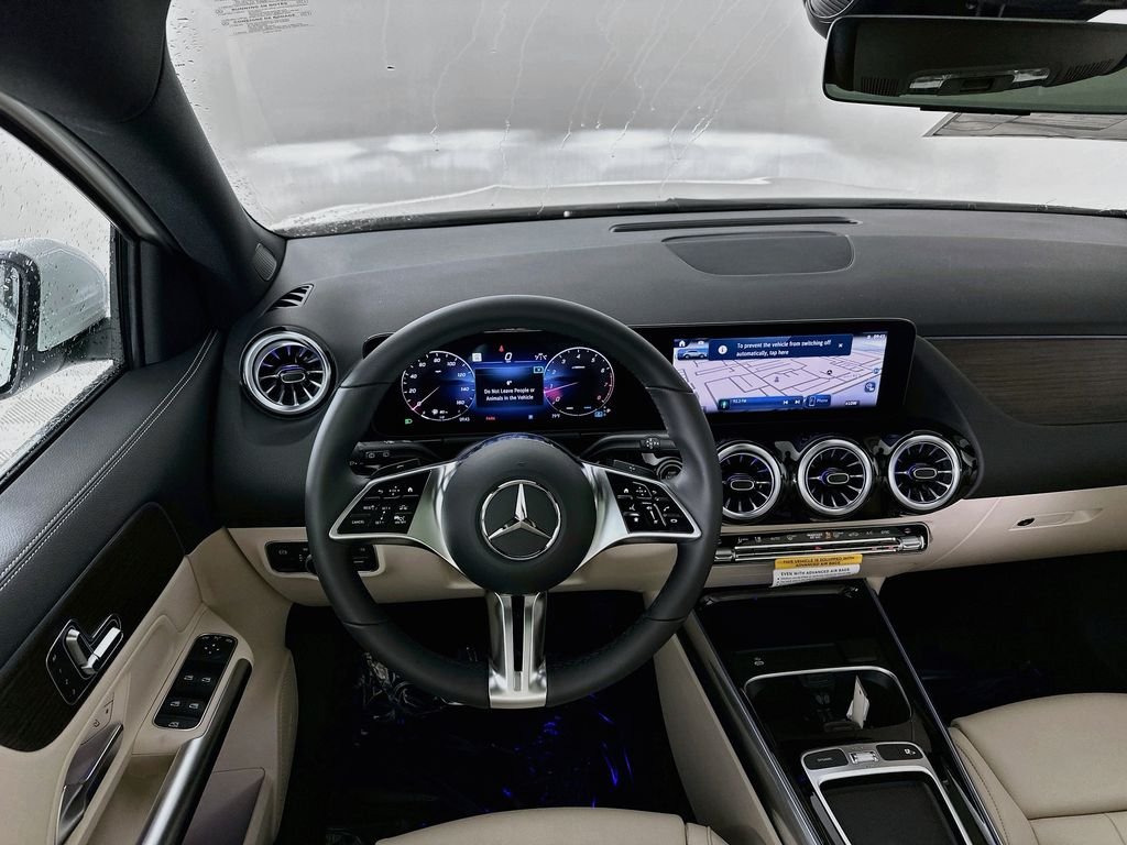 New 2026 Polar White Mercedes-Benz GLA 250 image 22