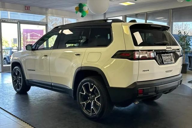New 2026 Bright White Clear-Coat Exterior Paint Jeep Overland image 5