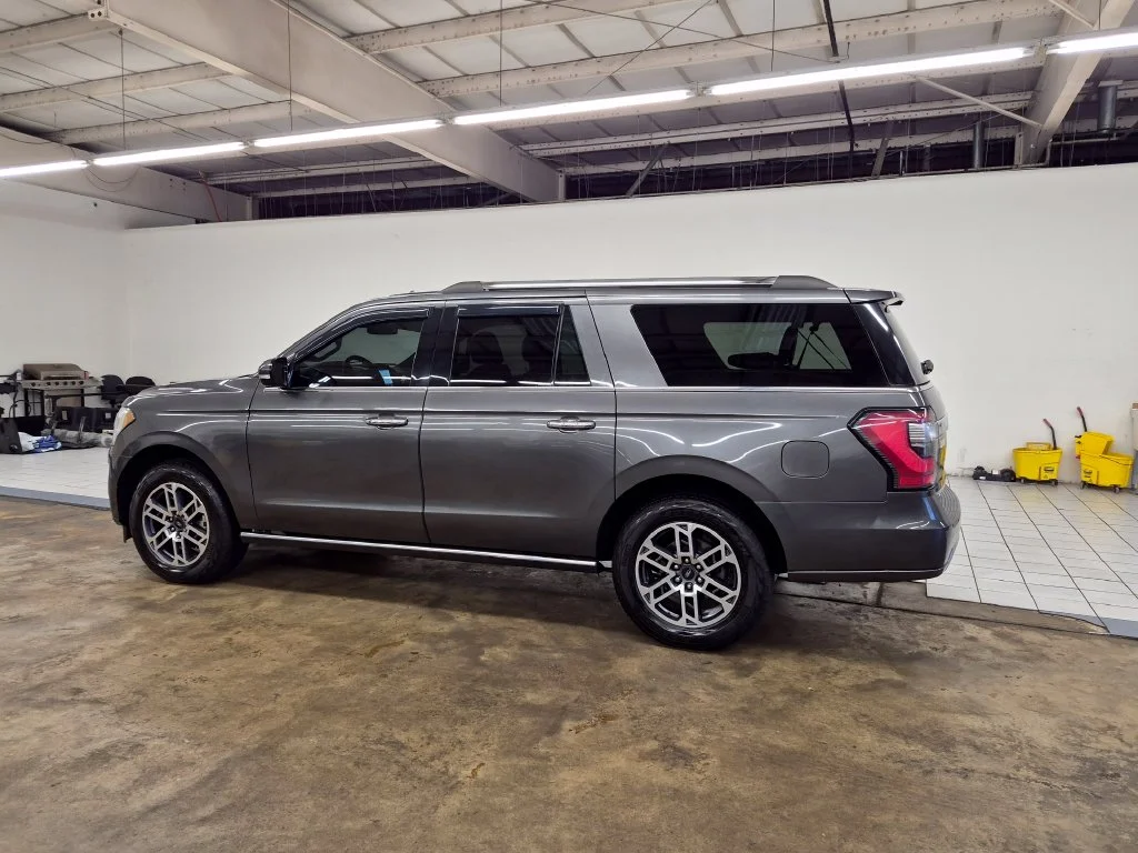 Used 2021 Magnetic Ford Limited image 5