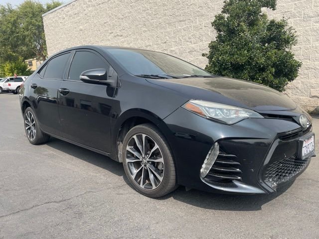 Used 2017 Black Toyota SE image 1