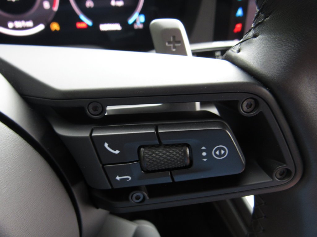 2025 Porsche 911 - Photo 38