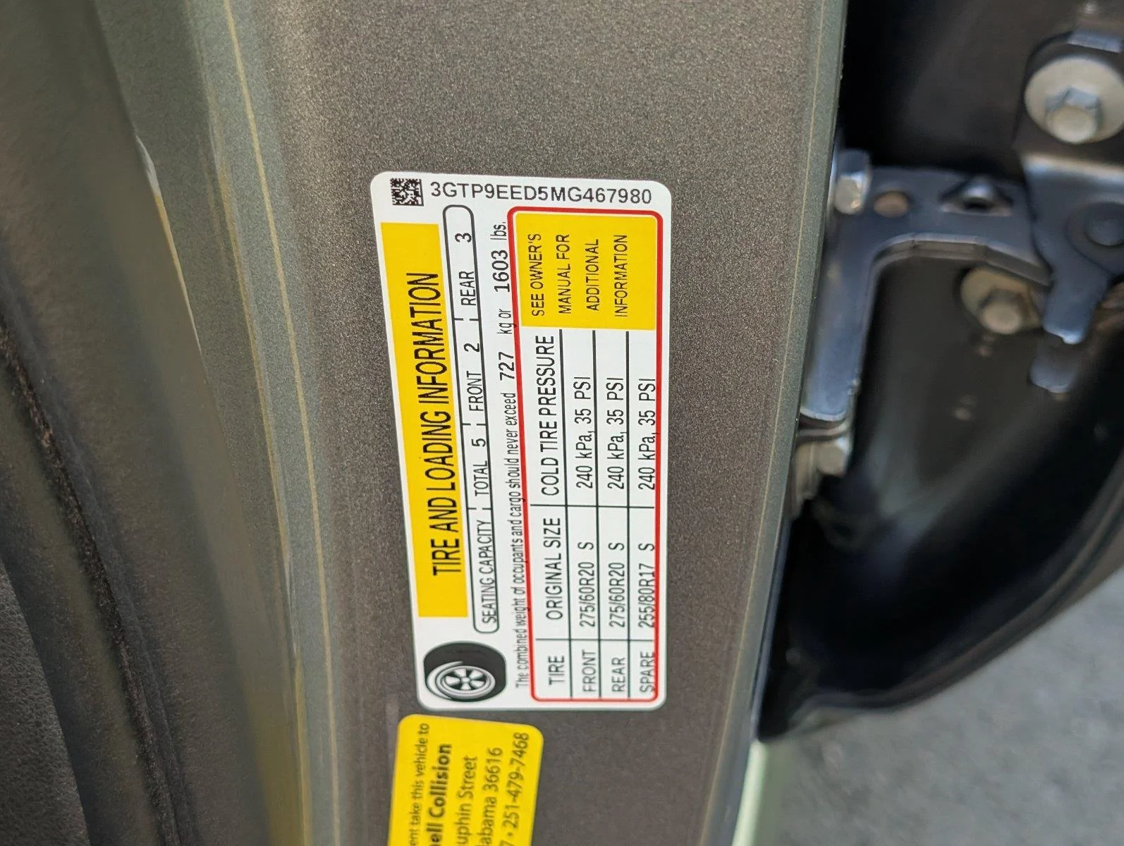 Used 2021 SATIN STEEL METALLIC GMC AT4 image 16