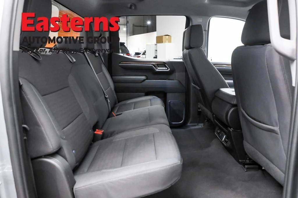 Used 2024 Gray Chevrolet LT image 23