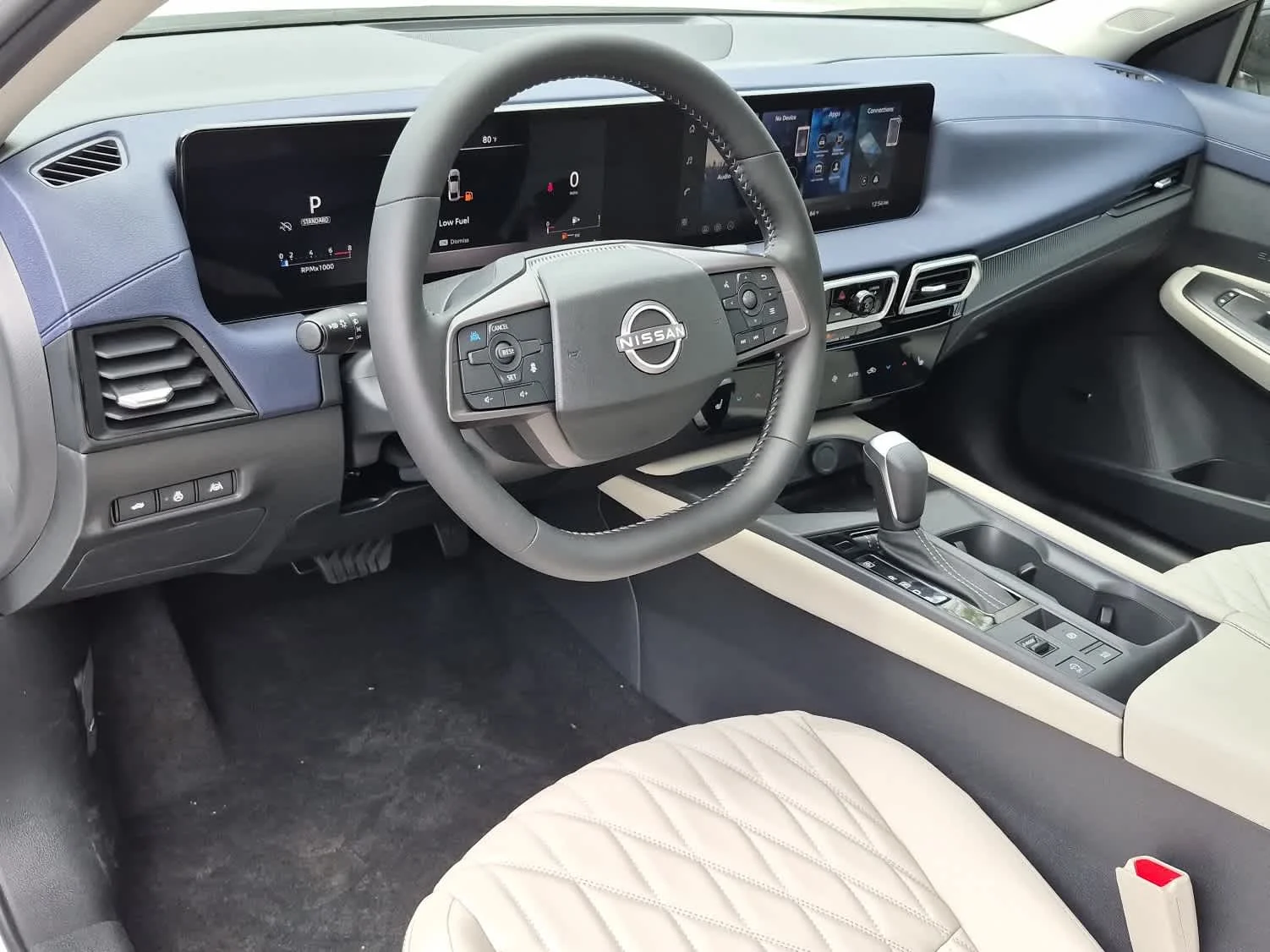 New 2026 Aspen White Tricoat Nissan SL image 11