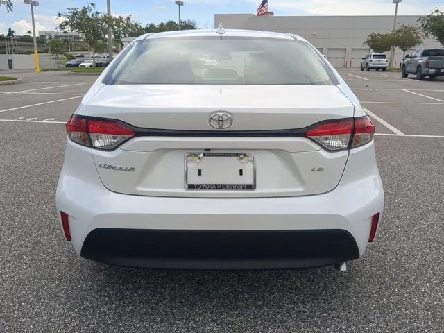 New 2026 Ice Cap Toyota LE image 5