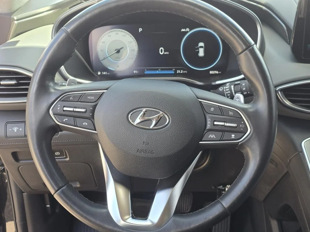 Used 2023 Black Hyundai Limited image 19