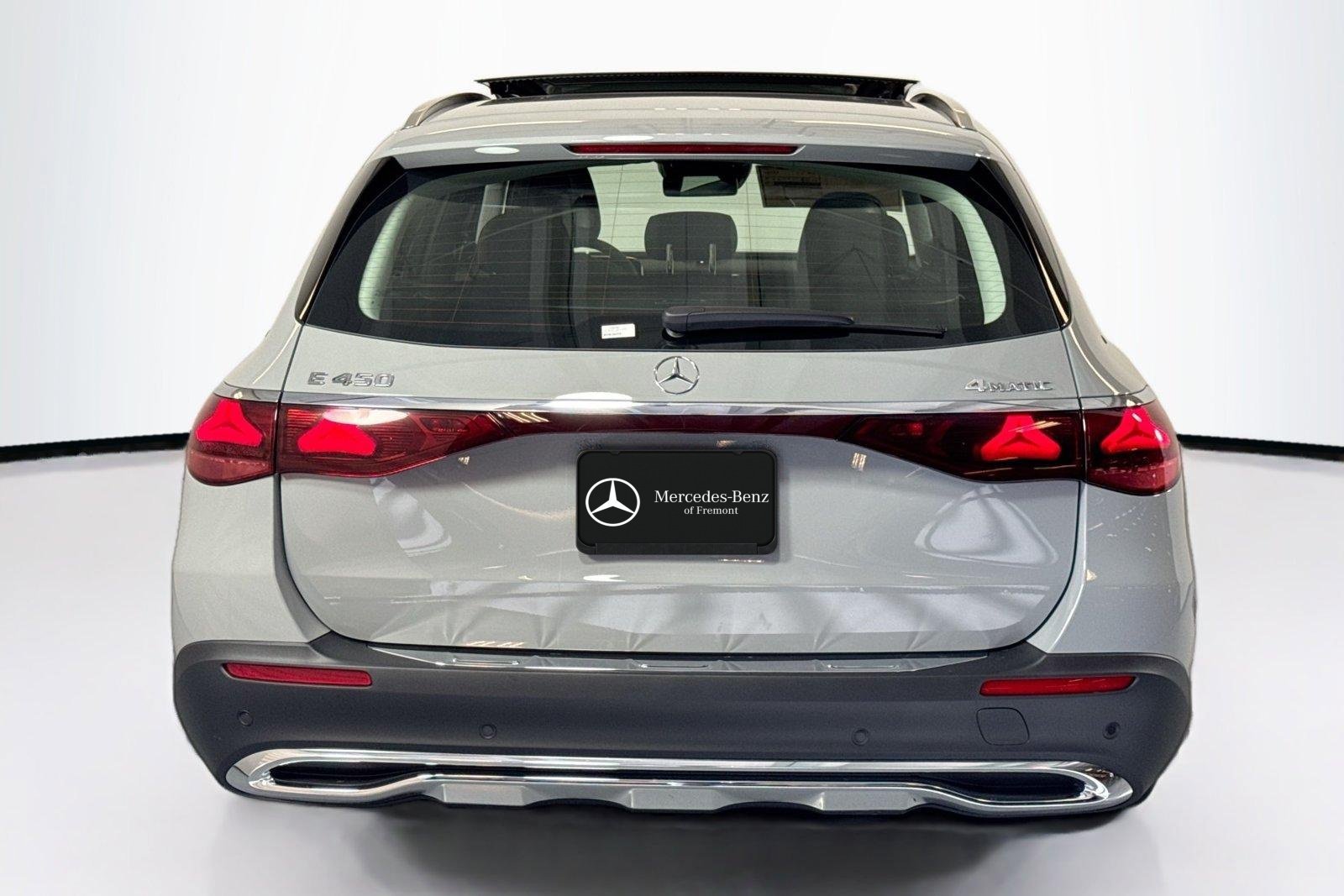 New 2026 Manufaktur Alpine Grey Mercedes-Benz E 450 image 6