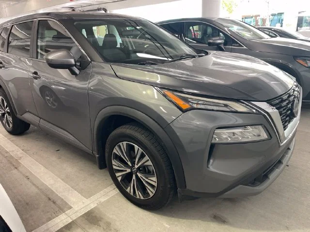Certified Used 2023 Gray Nissan SV image 3