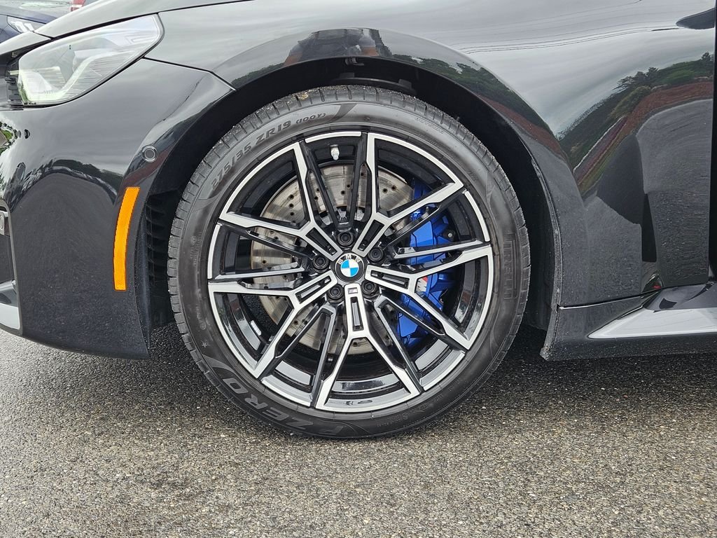 Used 2026 Black Sapphire Metallic BMW Base image 36