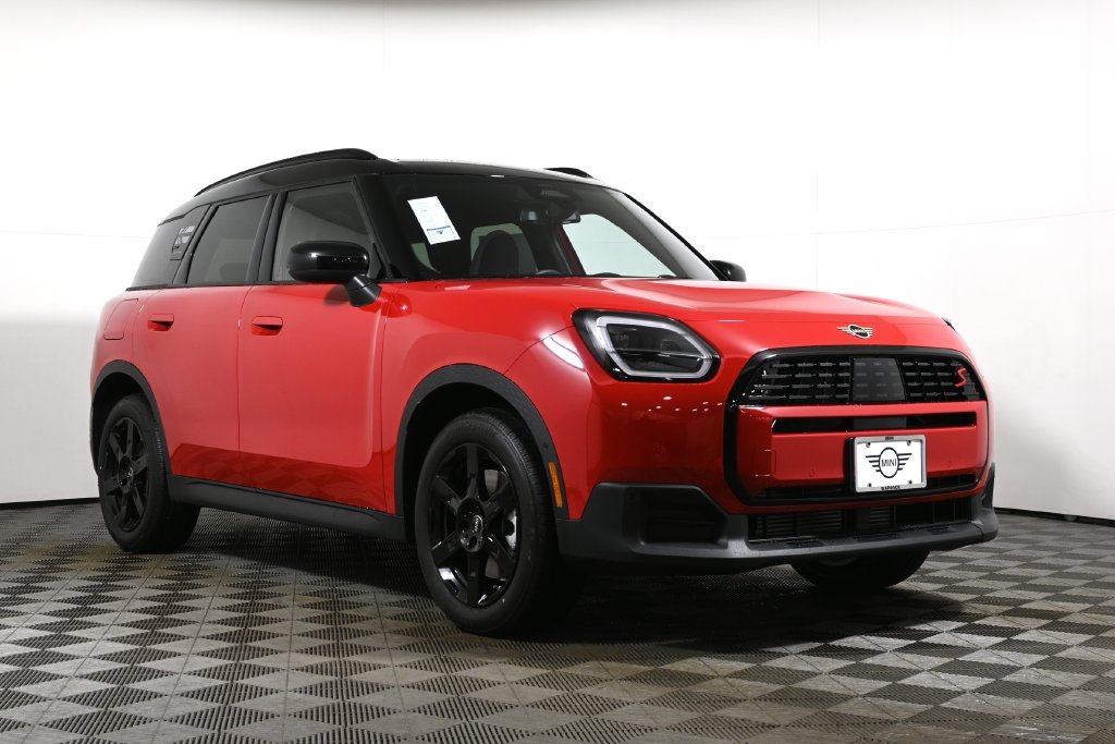 Used 2026 Red MINI  image 9