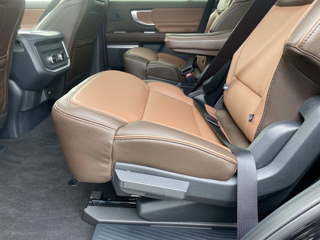 New 2026 Agate Black Metallic Ford King Ranch® image 9