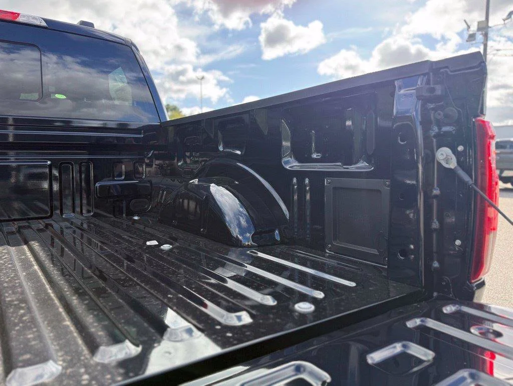 New 2026 Antimatter Blue Metallic Ford XLT image 8