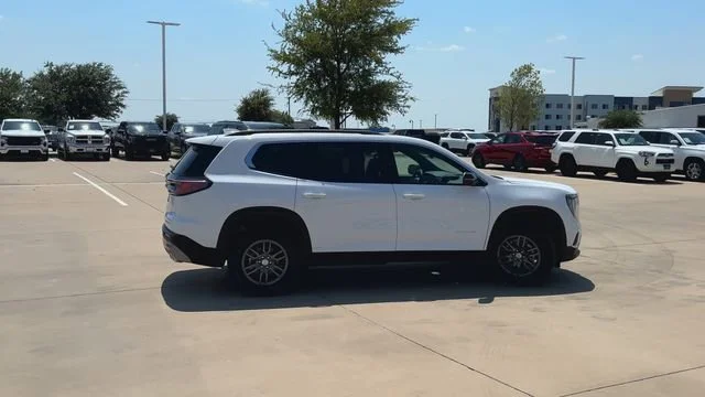 2026 GMC Acadia Elevation - Photo 9