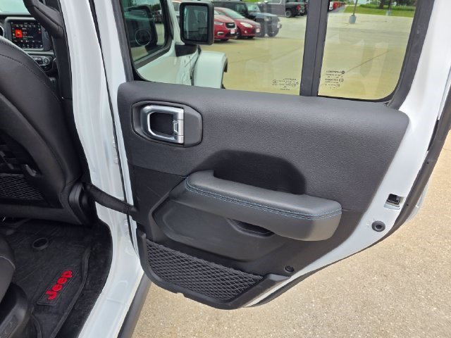 Certified Used 2023 Bright White Clearcoat Jeep Rubicon image 17