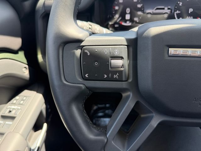 Certified Used 2026 Green Land Rover X-Dynamic SE image 22