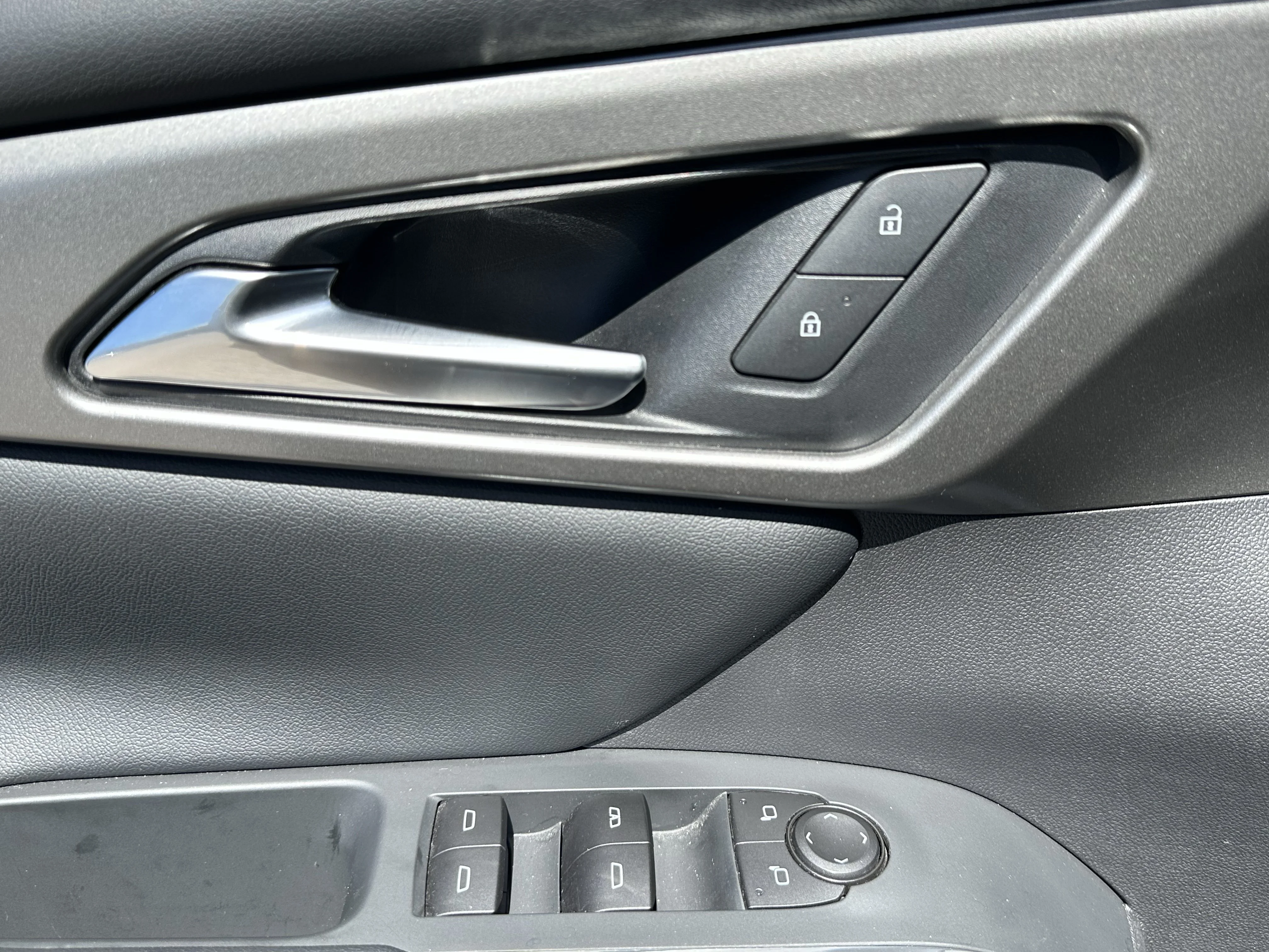 Certified Used 2026  Chevrolet LT image 9