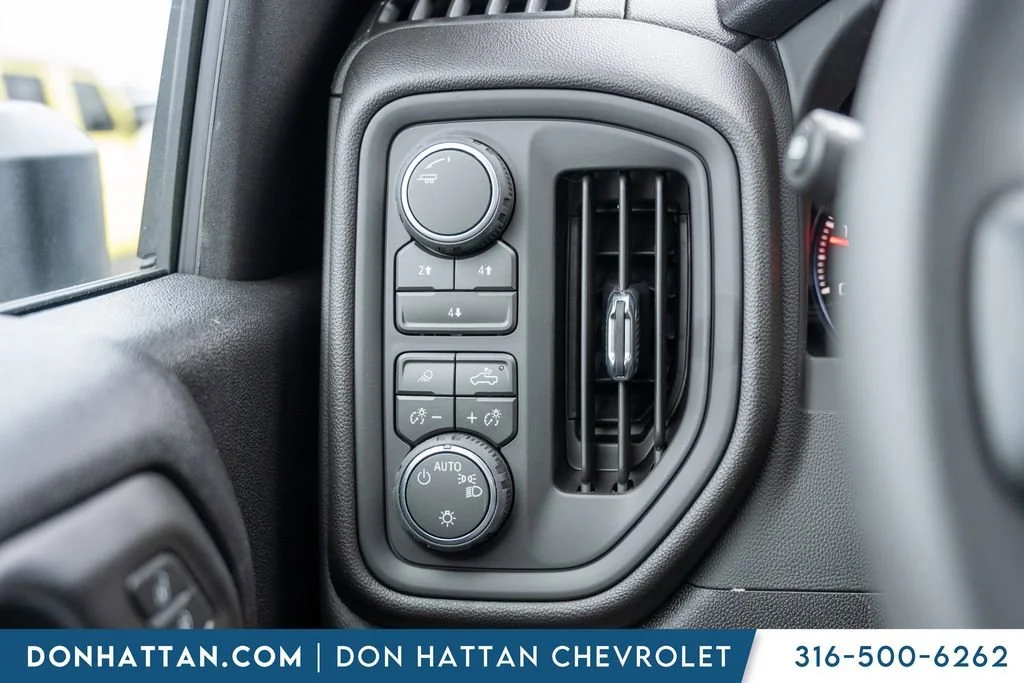 2026 Chevrolet Silverado 2500 HD Custom - Photo 16